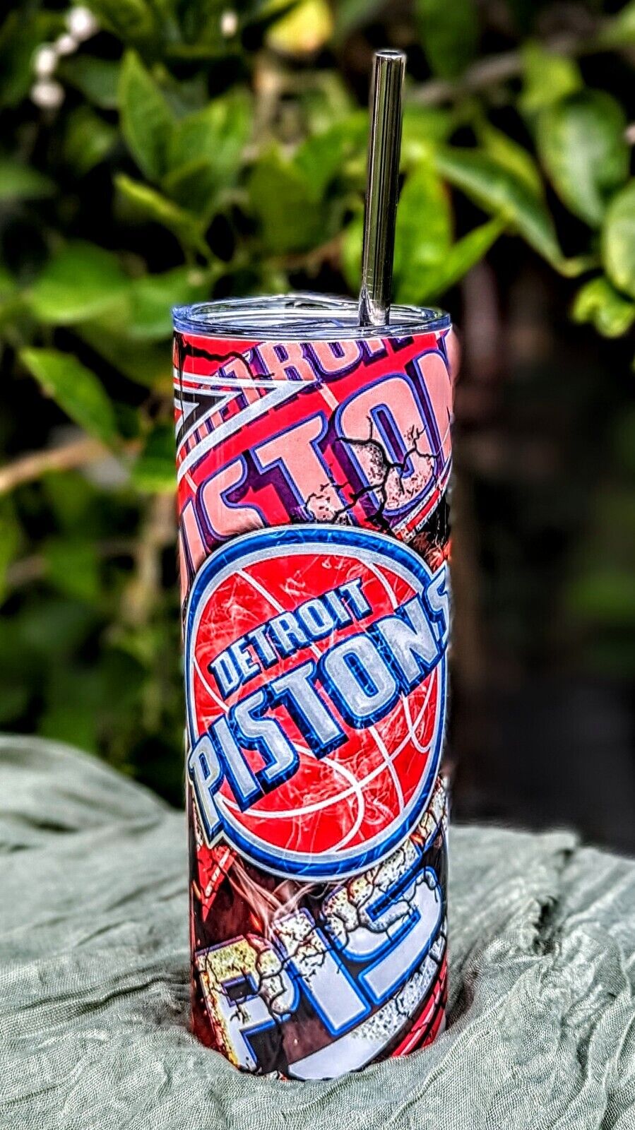 Detroit Pistons 20oz Design Skinny Tumbler With Straw